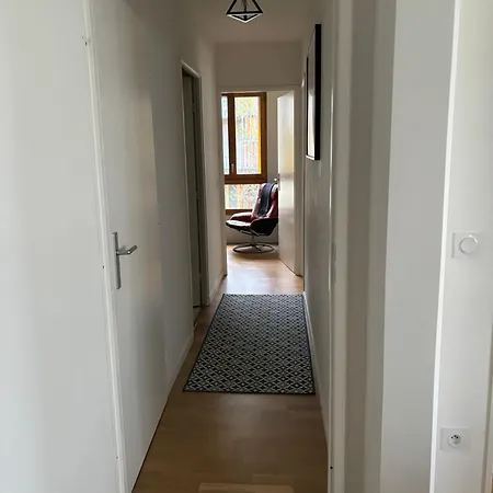 Olympic Village - Quiet And Modern Daire *